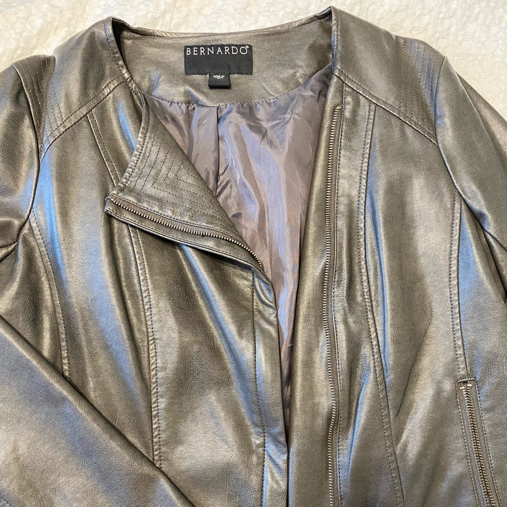 Bernardo faux leather grey jacket